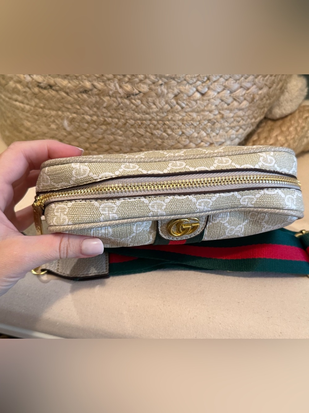 Unlisted Cream GG Monogram Crossbody with Green and Red Stripe - Picture 5 of 9